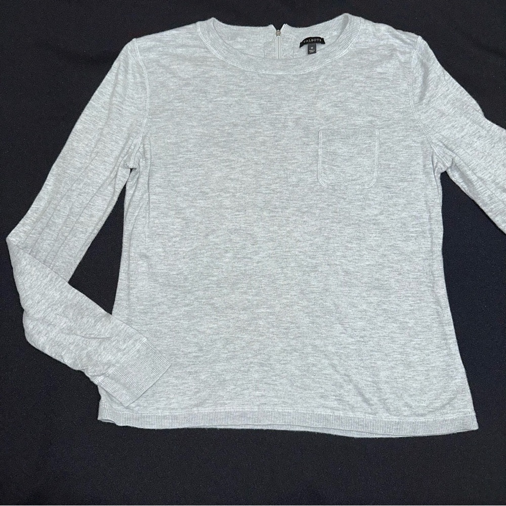 Talbots Heather Gray Long Sleeve Crewneck sweater medium lightweight